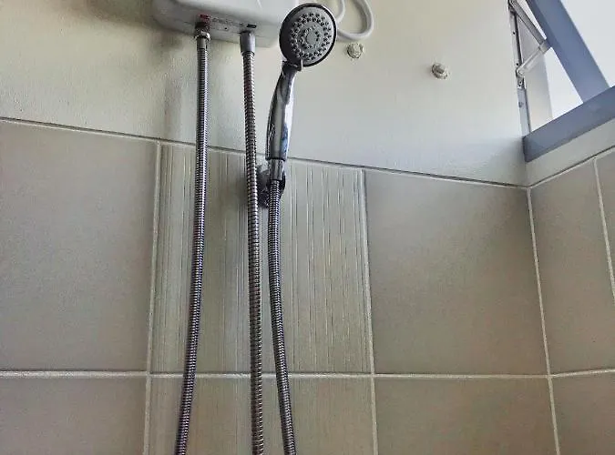 Dash Brandnew Cozy 1br With Netflix @ Suntrust Asmara * Manila